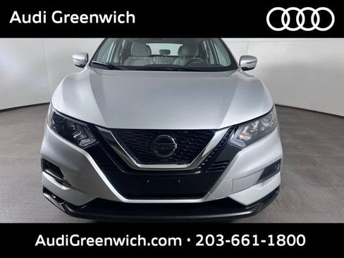 Used 2020 Nissan Rogue Sport SV AWD/4WD image 2
