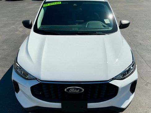 Used 2024 Ford Escape Active w/ Tech Pack #1 FWD image 11