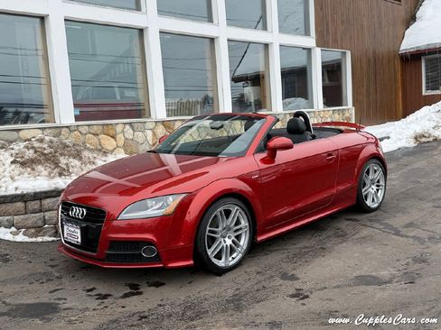 Used 2011 Audi TT 2.0T Prestige image 1