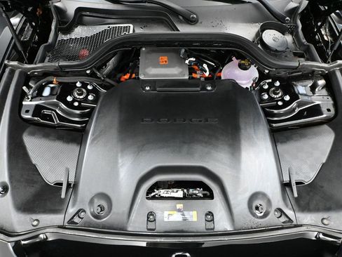 Used 2025 Dodge Charger R/T w/ Quick Order Package 25M R/T image 42