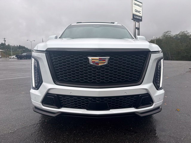 Used 2026 Cadillac Escalade V AWD/4WD image 8