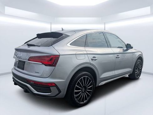 Used 2023 Audi Q5 2.0T Premium Plus w/ Premium Plus Package AWD/4WD image 3