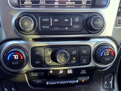 Used 2016 Chevrolet Tahoe LT image 24