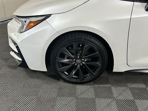 Used 2023 Toyota Corolla SE FWD image 11