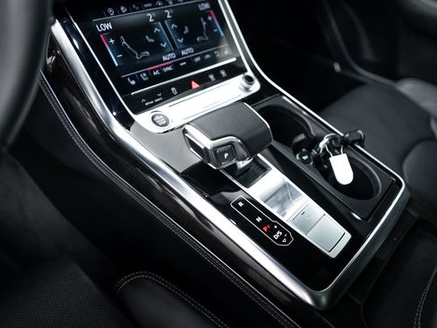 Certified 2024 Audi Q8 Prestige w/ Prestige Package AWD/4WD image 10