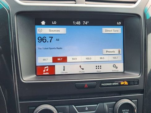 Used 2017 Ford Explorer XLT w/ Equipment Group 201A image 17