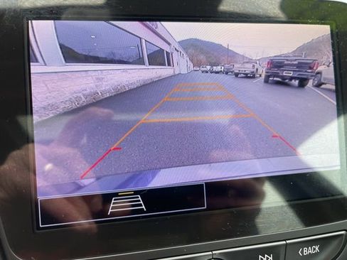 Used 2023 Chevrolet Malibu LT image 23