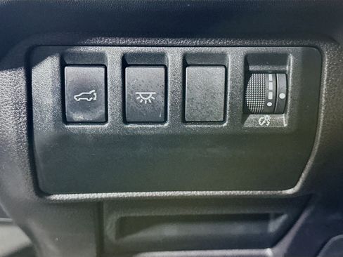 Used 2023 Subaru Ascent Touring image 17