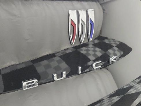 Used 2025 Buick Encore GX Sport Touring w/ Advanced Technology Package FWD image 7