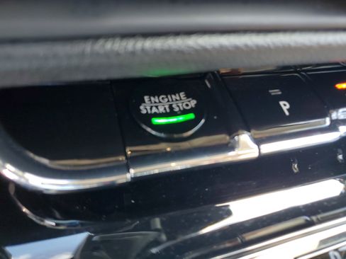 Certified 2023 Lincoln Corsair FWD w/ Equipment Group 101A image 23