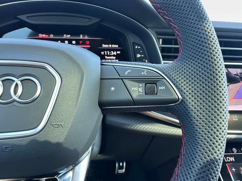 New 2026 Audi SQ7 Prestige image 31