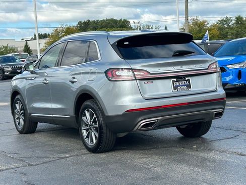 Used 2022 Lincoln Nautilus AWD image 4