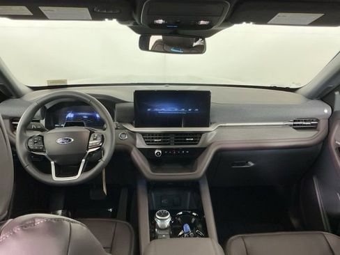 New 2026 Ford Explorer Platinum AWD/4WD image 28