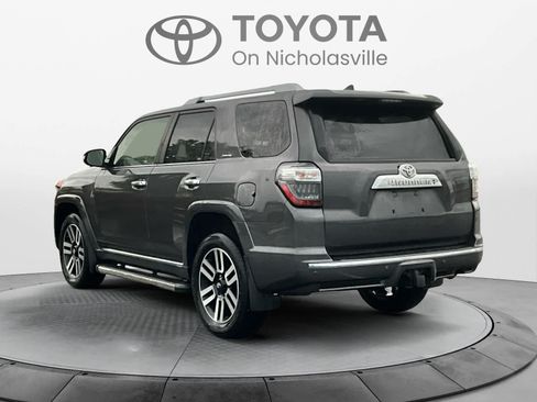 Used 2018 Toyota 4Runner Limited AWD/4WD image 3