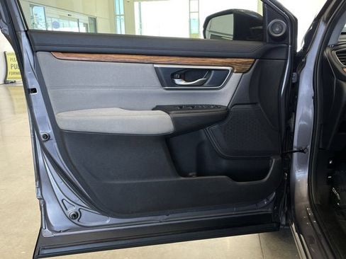 Used 2018 Honda CR-V EX image 9