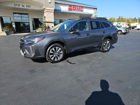 Used 2024 Subaru Outback Limited image 41