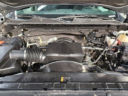 Used 2024 Chevrolet Silverado 2500 Custom w/ Custom Value Package image 19