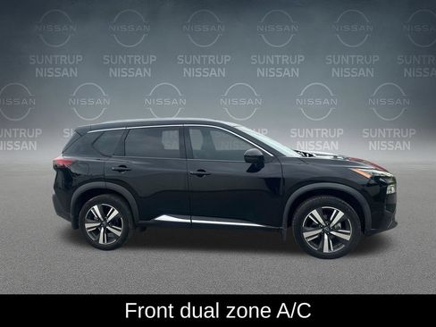 Used 2023 Nissan Rogue SL FWD image 7