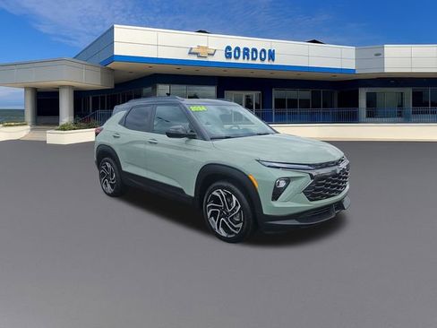 Used 2024 Chevrolet TrailBlazer RS w/ Driver Confidence Package AWD/4WD image 8