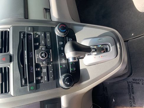 Used 2011 Honda CR-V EX image 19