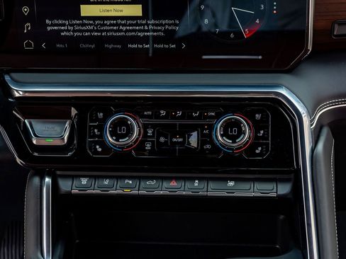 Used 2026 GMC Sierra 3500 Denali Ultimate image 26