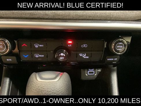 Used 2024 Jeep Compass Sport AWD/4WD image 35
