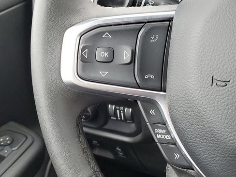 Used 2025 RAM 1500 Big Horn AWD/4WD image 14