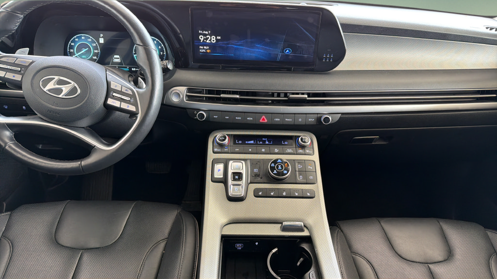 Used 2024 Hyundai Palisade SEL AWD/4WD image 6