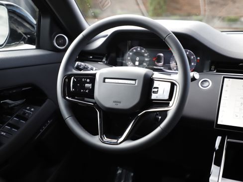 Certified 2026 Land Rover Range Rover Evoque S image 17