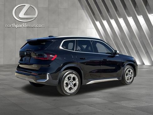 Used 2024 BMW X1 xDrive28i w/ Technology Package image 6