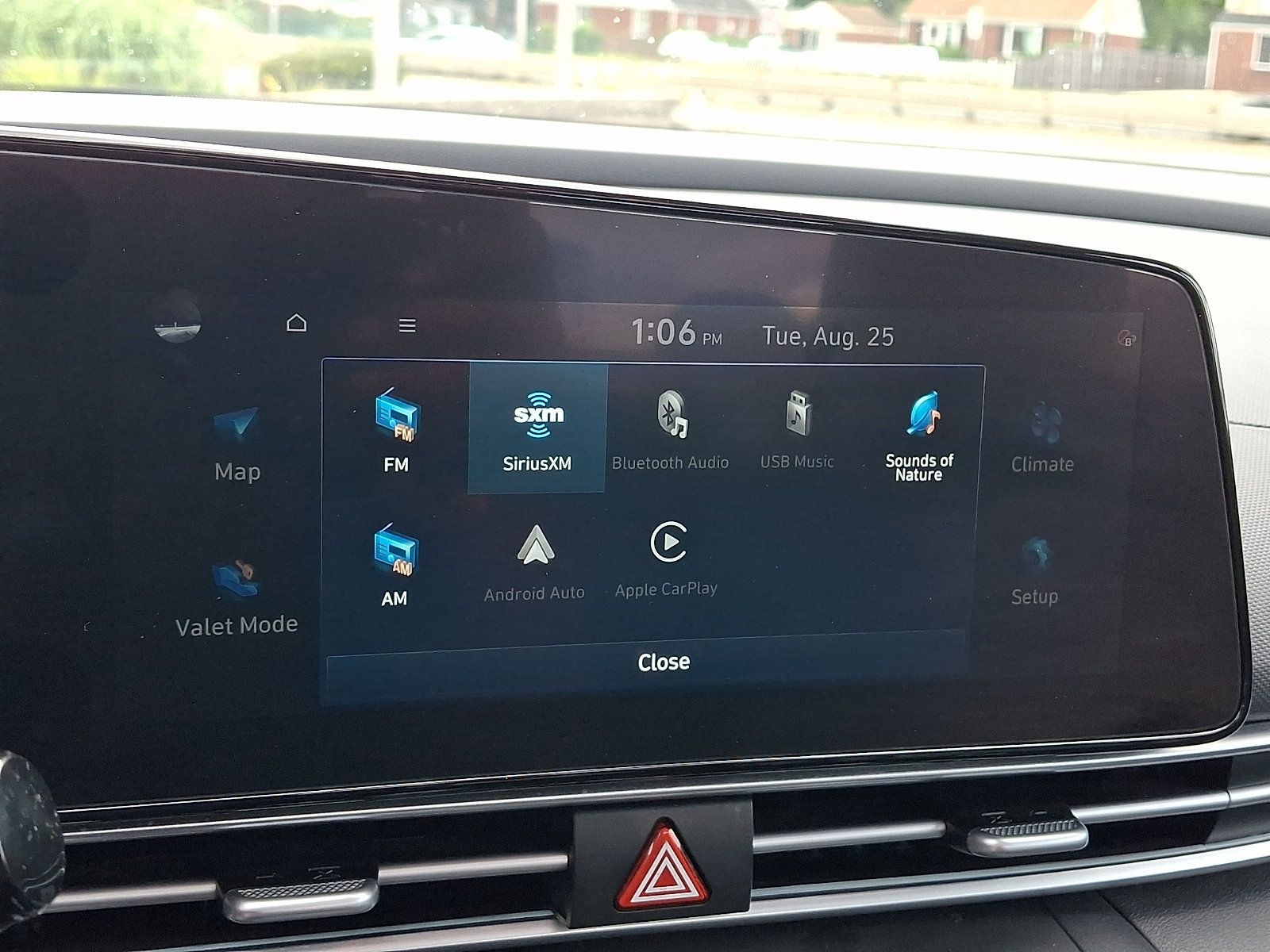 Used 2024 Hyundai Elantra Limited FWD image 28