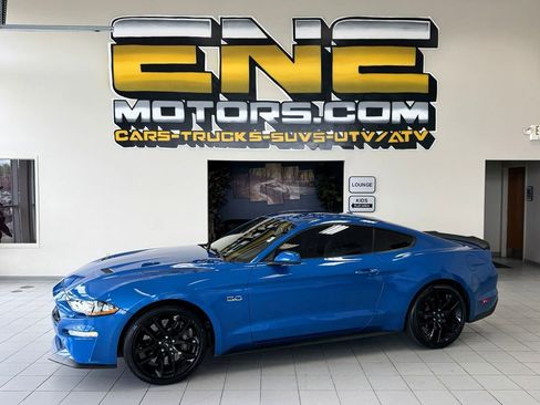 Used 2019 Ford Mustang GT Premium w/ GT Performance Package RWD image 49