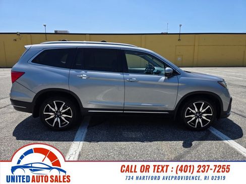 Used 2020 Honda Pilot Touring image 6