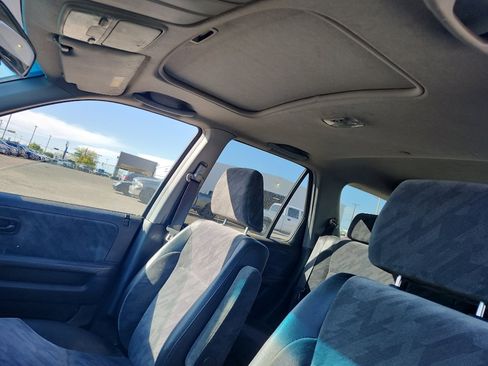 Used 2004 Honda CR-V EX image 16