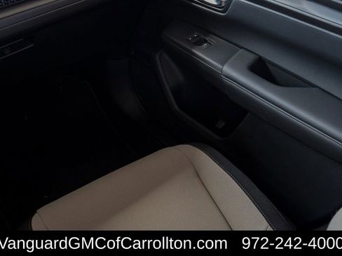 Used 2025 Honda CR-V EX image 29