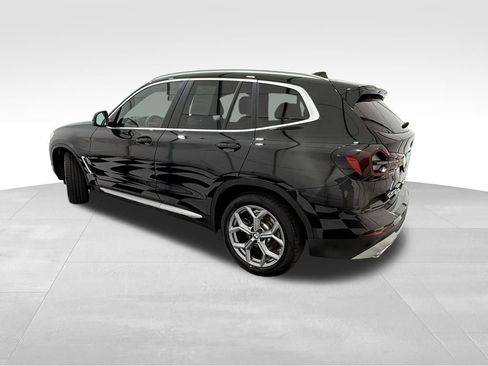 Used 2023 BMW X3 xDrive30i image 2