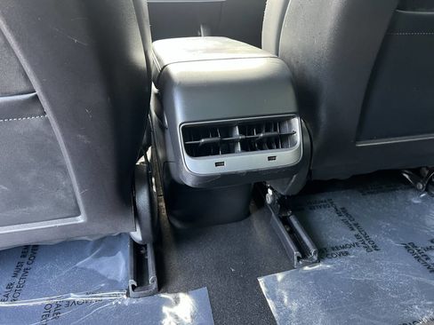 Used 2018 Tesla Model 3 Long Range image 14