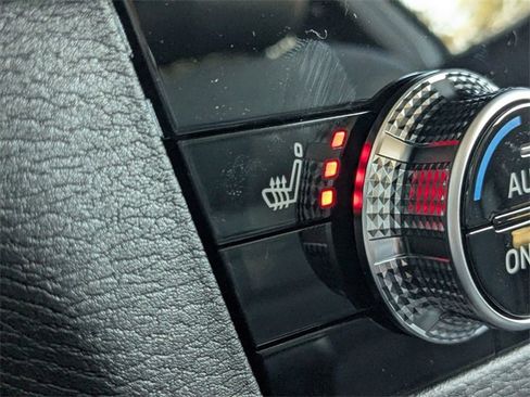 New 2026 Mitsubishi Outlander SE image 26