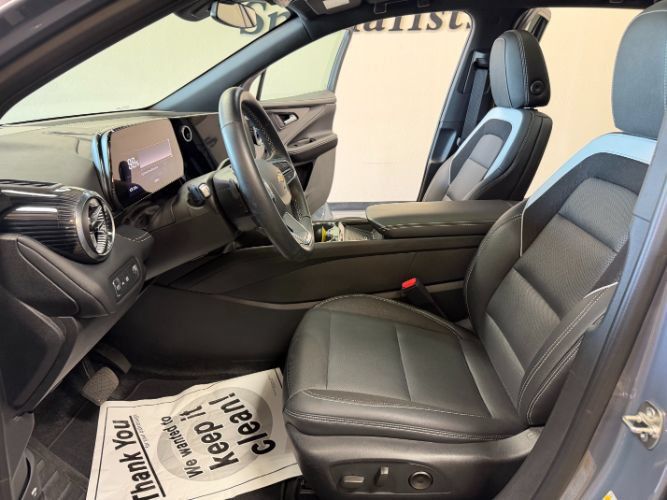 Used 2024 Chevrolet Blazer EV LT AWD/4WD image 12