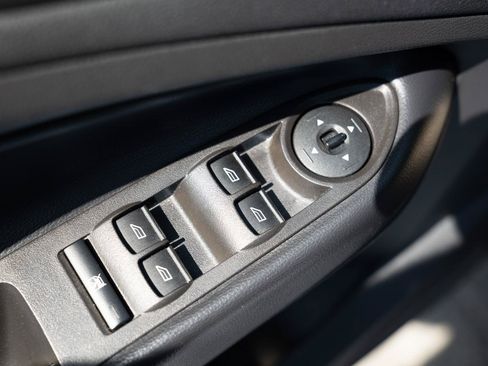 Used 2019 Ford Escape S FWD image 19