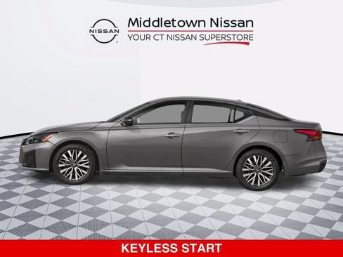New 2026 Nissan Altima 2.5 SV w/ SV Special Edition Package FWD image 4