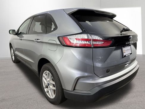 Used 2022 Ford Edge SE w/ Cargo Accessory Package image 30