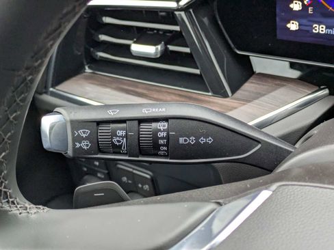 New 2025 Chevrolet Tahoe LS image 23