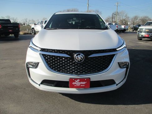 Certified 2024 Buick Enclave Avenir w/ Avenir Technology Package image 12