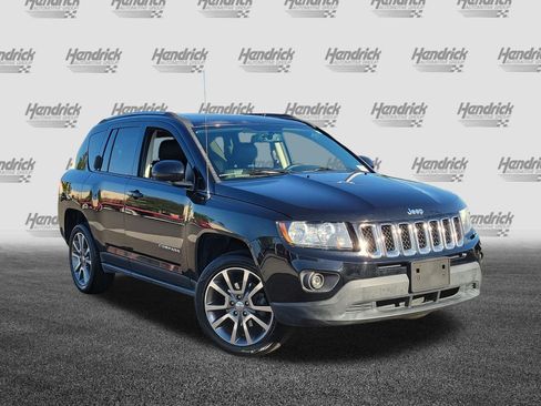 Used 2016 Jeep Compass High Altitude AWD/4WD image 2
