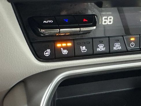 Used 2024 MAZDA CX-90 Plug-In Hybrid w/ Premium Plus AWD/4WD image 7