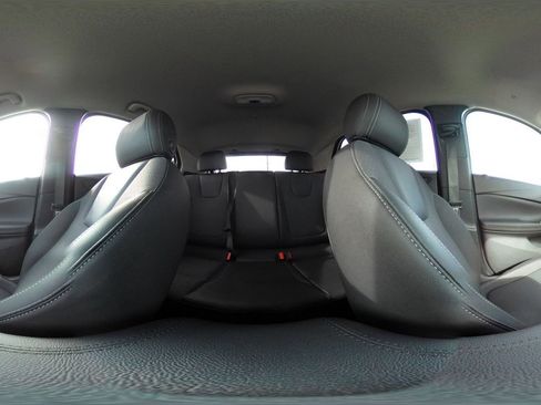 Used 2025 Buick Encore GX Preferred image 42