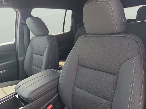 New 2026 Chevrolet Traverse LT FWD image 20