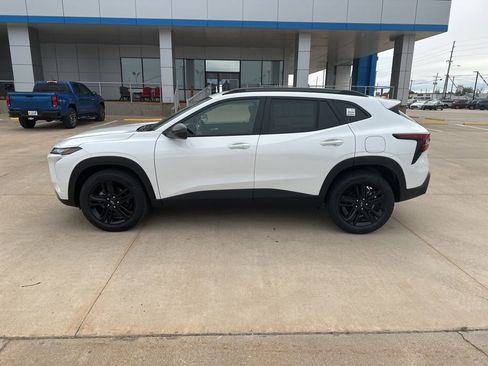 New 2026 Chevrolet Trax ACTIV FWD image 27