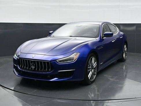 Used 2018 Maserati Ghibli S GranLusso AWD/4WD image 5